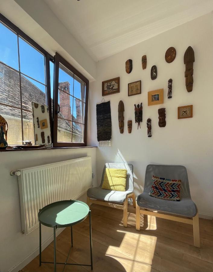 Central Retro Apartment Sibiu Buitenkant foto
